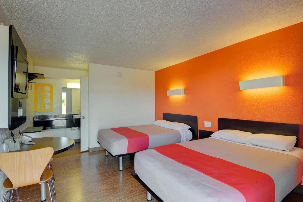 אוקלהומה סיטי Economy Hotel Plus מראה חיצוני תמונה